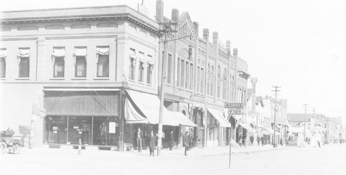 Historic image from the Era Bell Thompson (1905-1986) page